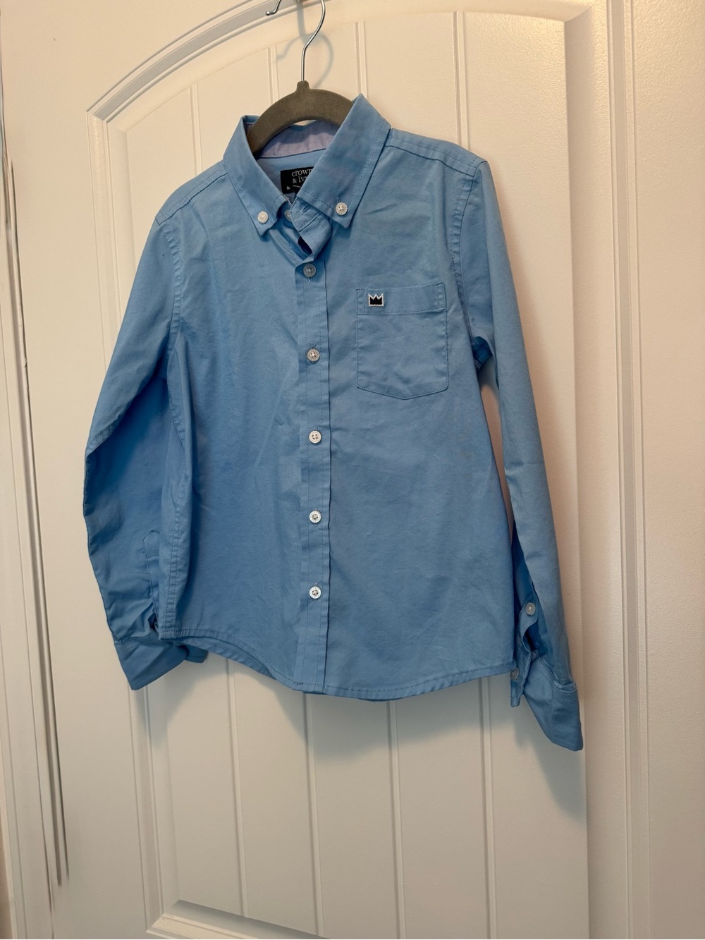 Crown & Ivy Boys Blue Button Down Shirt Size 5
